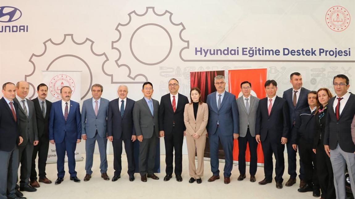 Hyundai'den Eğitime Büyük Destek