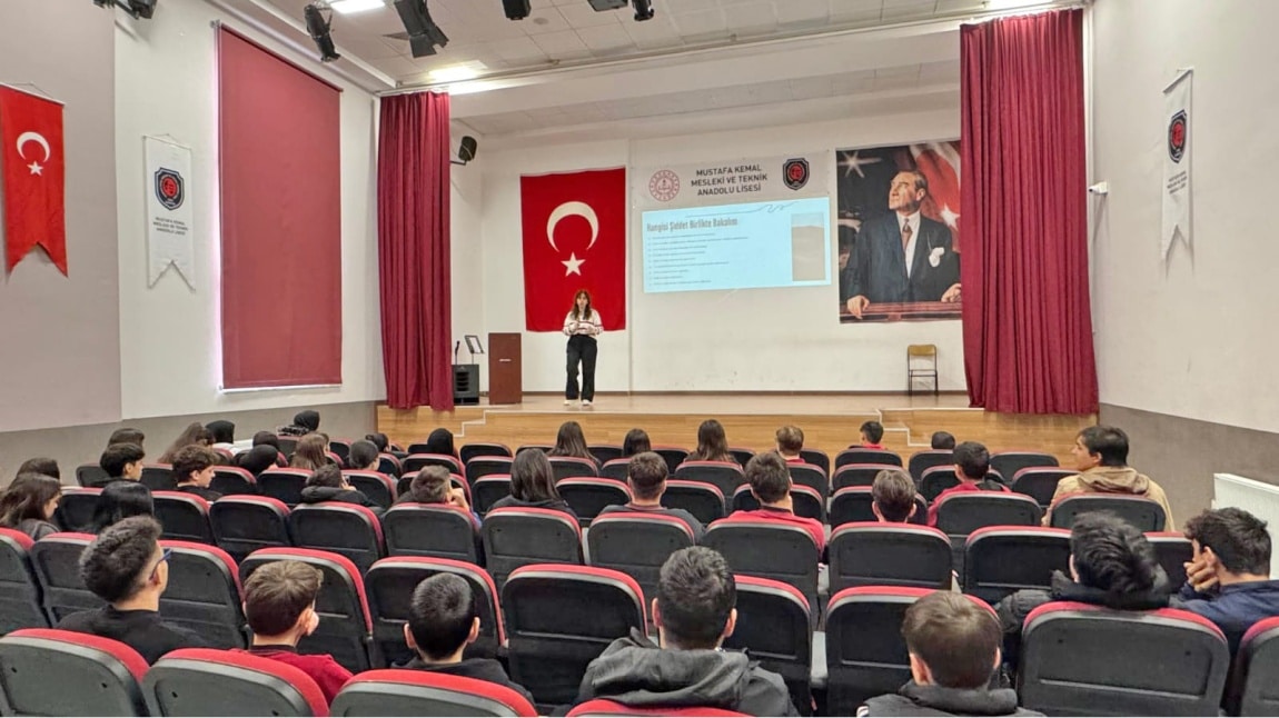 Rehberlik Servisimizden Şiddeti Önleme Semineri 