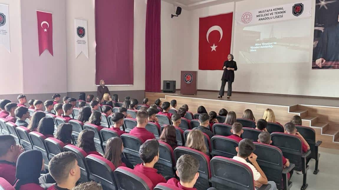 Anadolu Meslek Programı Alanlarına Geçiş Süreci Semineri Gerçekleştirildi